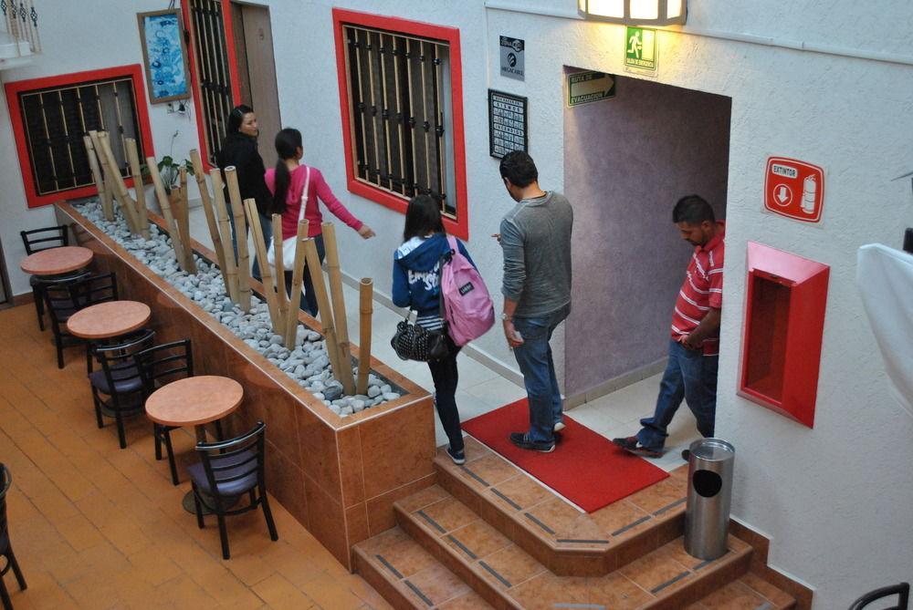 Capital O Hotel Valencia Puebla Kültér fotó