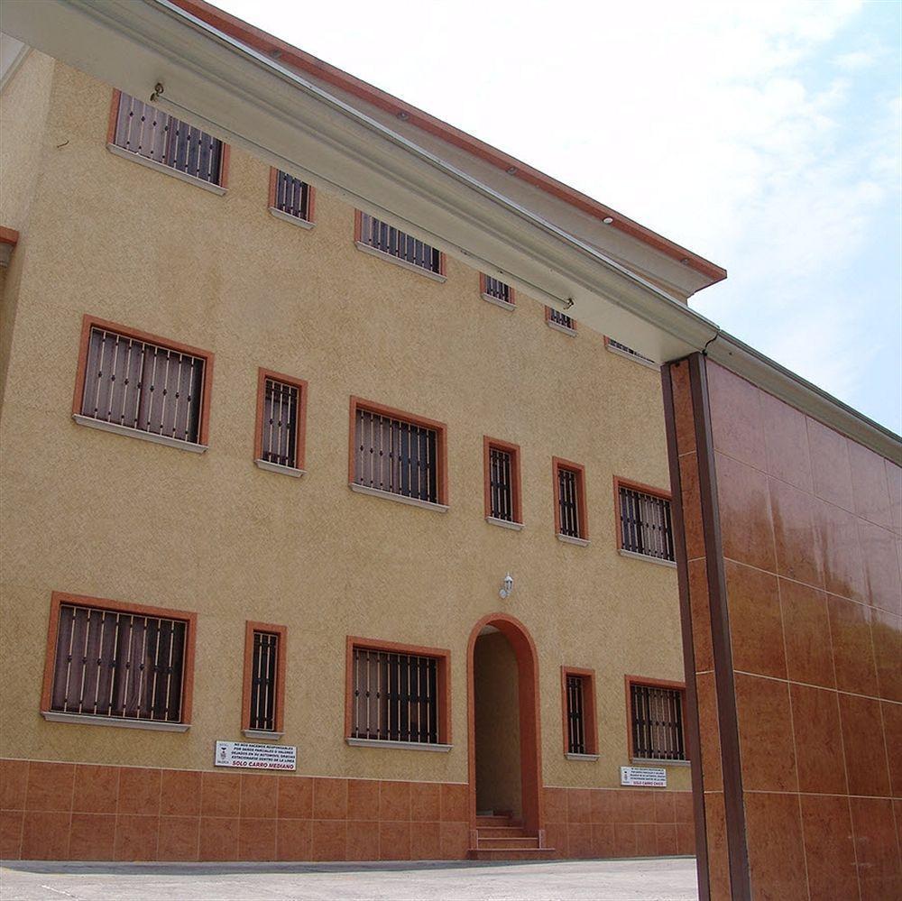 Capital O Hotel Valencia Puebla Kültér fotó