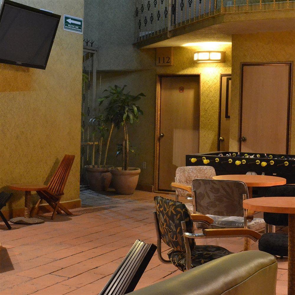 Capital O Hotel Valencia Puebla Kültér fotó