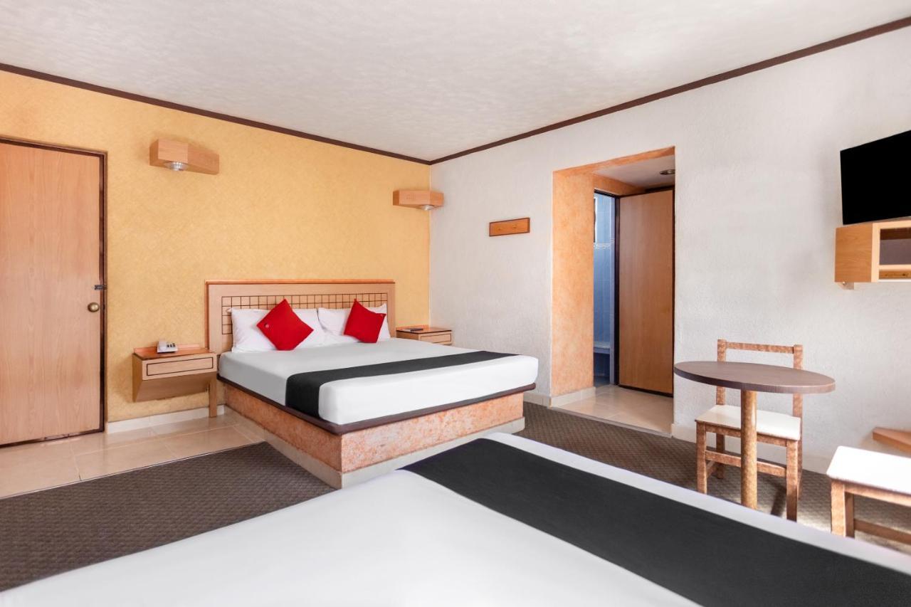 Capital O Hotel Valencia Puebla Kültér fotó