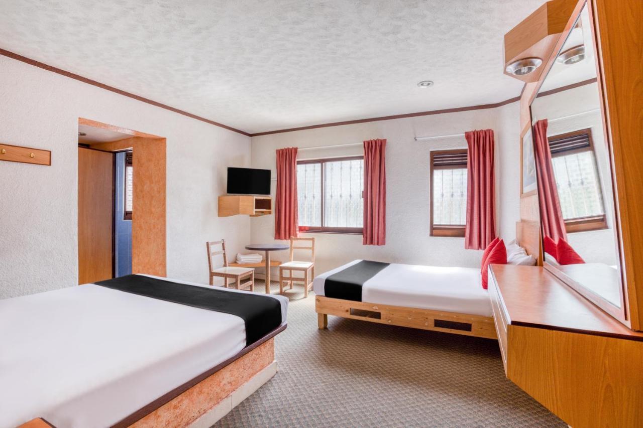 Capital O Hotel Valencia Puebla Kültér fotó