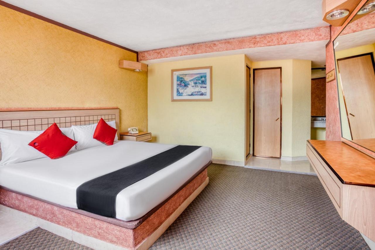 Capital O Hotel Valencia Puebla Kültér fotó
