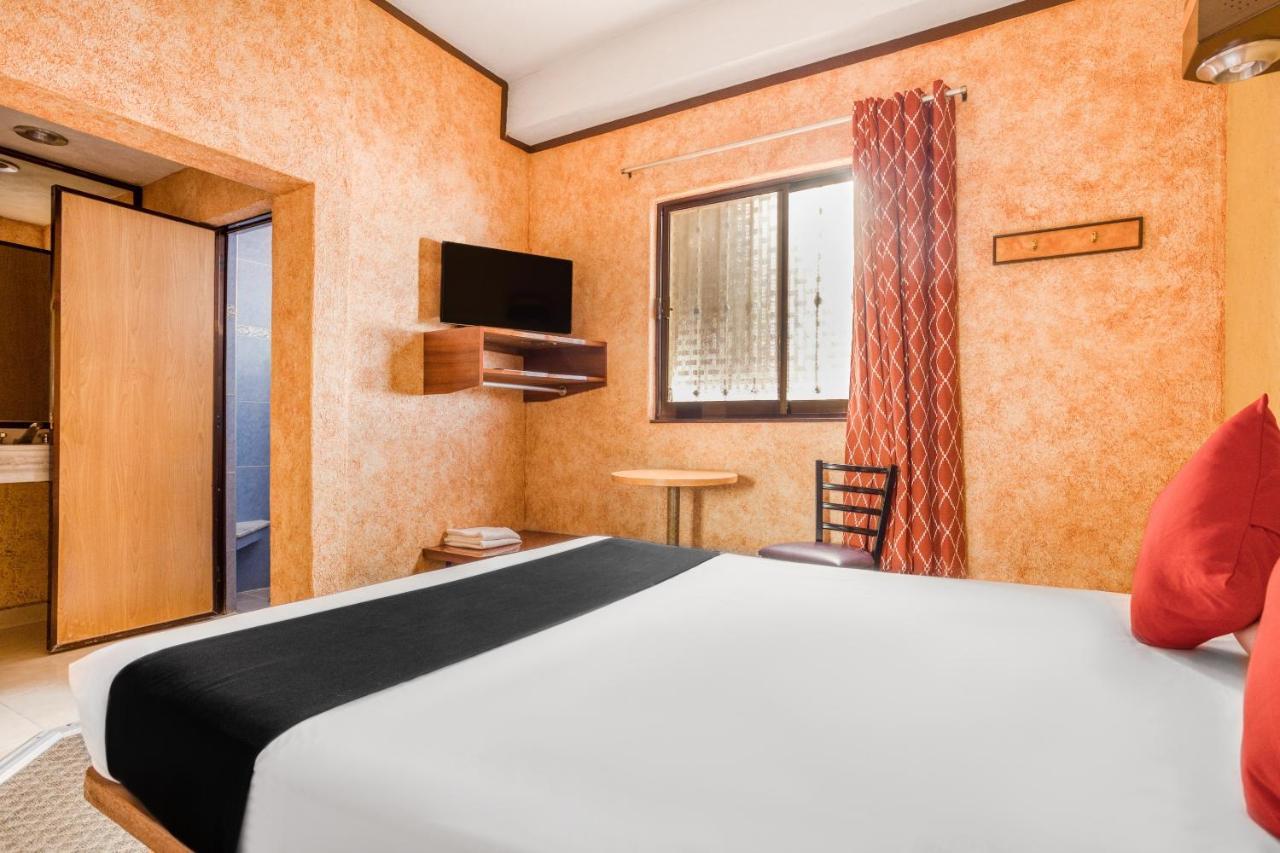 Capital O Hotel Valencia Puebla Kültér fotó